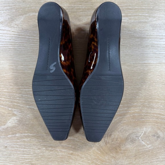Stuart Weitzman Tortoiseshell Flats - Picture 8 of 8